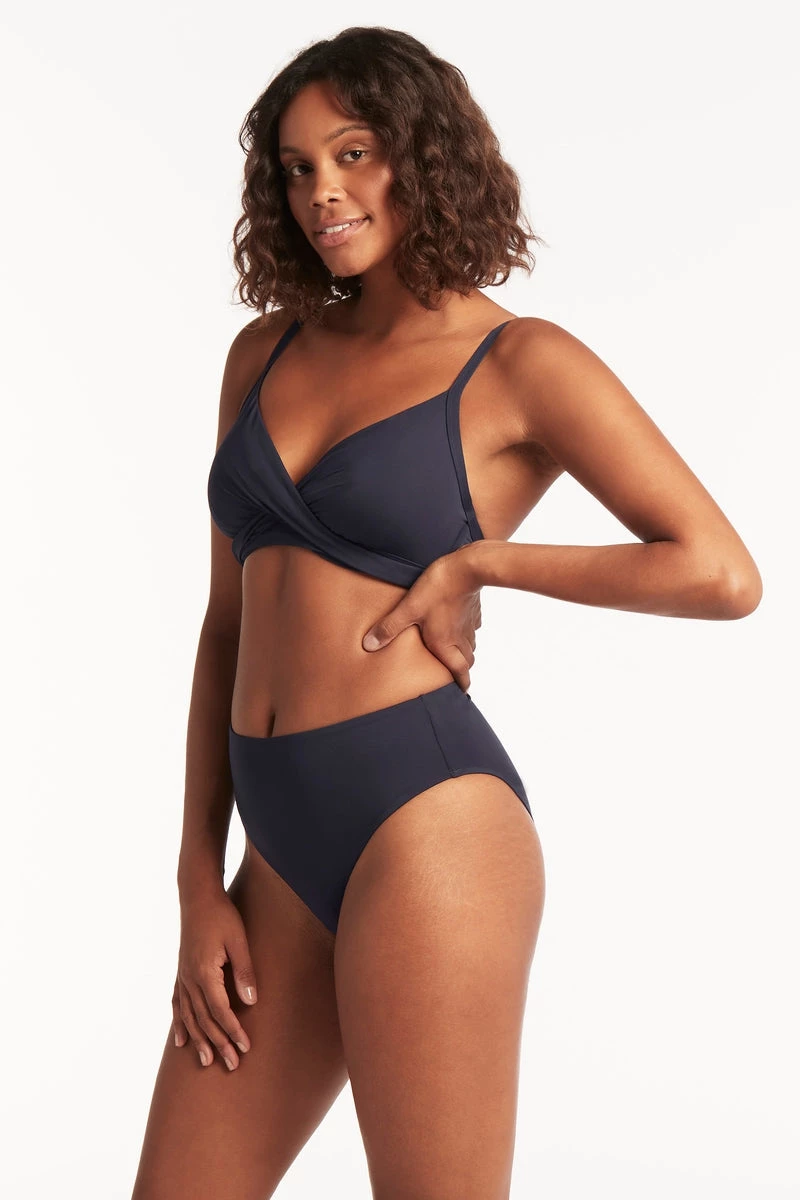 Eco Essentials Night Sky Eco Essentials Twist Front DD/E Cup Bra 6 Eco Essentials Night Sky Eco Essentials Twist Front DD/E Cup Bra