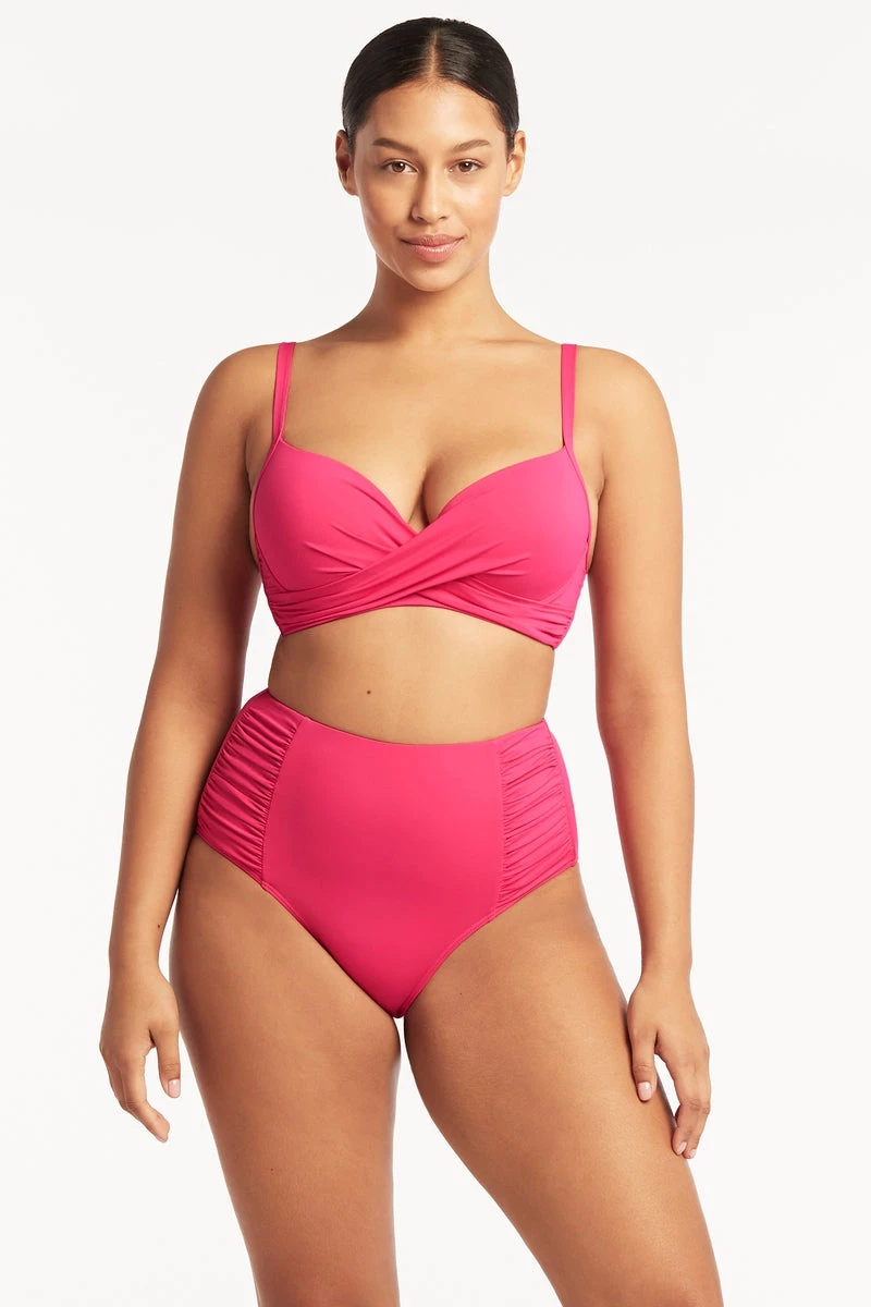 Eco Essentials Hot Pink Tops Eco Essentials Cross Front Moulded Cup Underwire Bra 4 Eco Essentials Hot Pink Tops Eco Essentials Cross Front Moulded Cup Underwire Bra