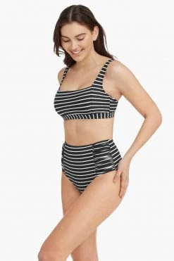 Chamarel Black Chamarel Square Neck Bra Top Tops 8 Chamarel Black Chamarel Square Neck Bra Top Tops