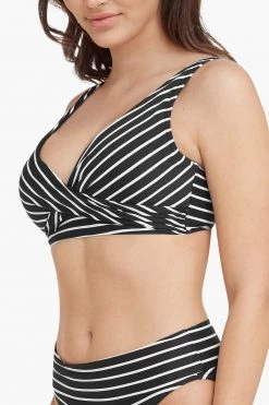 Chamarel Black Tops Chamarel Cross Front Multifit Bra Top