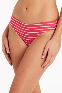 Chamarel Coral Chamarel Regular Bikini Pant - Final Sale Bottoms 11 Chamarel Coral Chamarel Regular Bikini Pant - Final Sale Bottoms