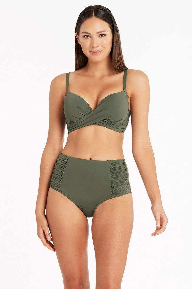 Eco Essentials Khaki Eco Essentials Cross Front Moulded Cup Underwire Bra 5 Eco Essentials Khaki Eco Essentials Cross Front Moulded Cup Underwire Bra