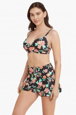 Mauritius Cross Front Moulded Underwire Bra - Final Sale Tops
